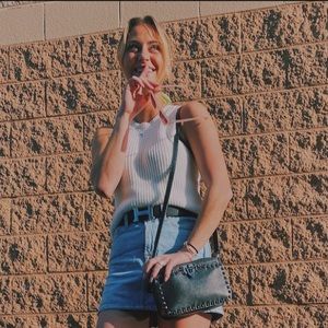 Meet your Posher, Keelin